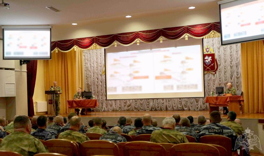 В Росгвардии открылась межведомственная конференция специалистов инженерных служб 