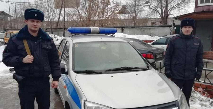 В Тюмени сотрудники отдела вневедомственной охраны задержали подозреваемых в хищении крупной суммы денег у ветерана войны
