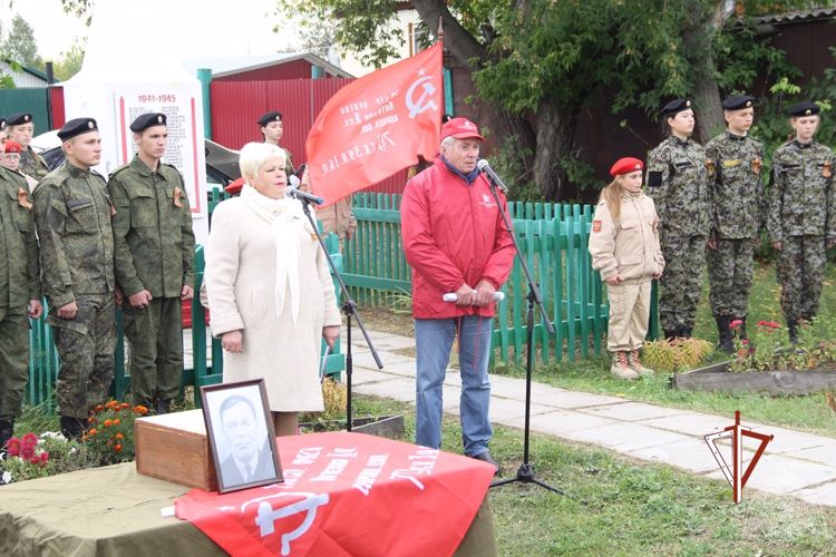 В Тюменской области представители Росгвардии приняли участие в захоронении останков красноармейца 