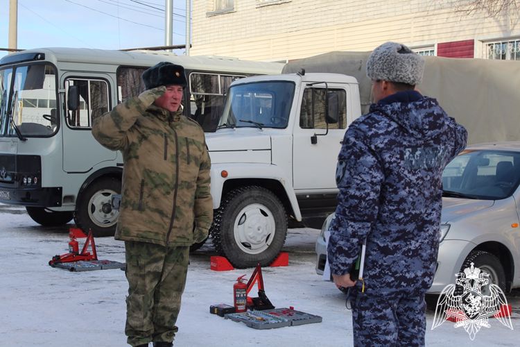 В Тюменской области личный состав Росгвардии завершил перевод вооружения, военной и специальной техники на зимний период эксплуатации