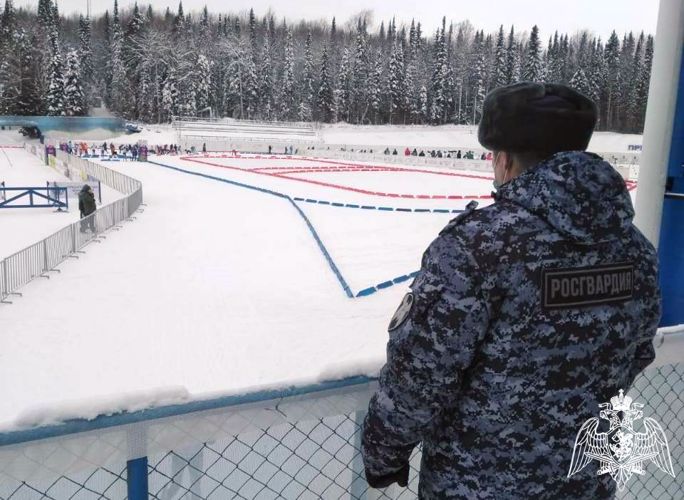 Росгвардия обеспечила безопасность этапа Кубка России по биатлону в Тюменской области