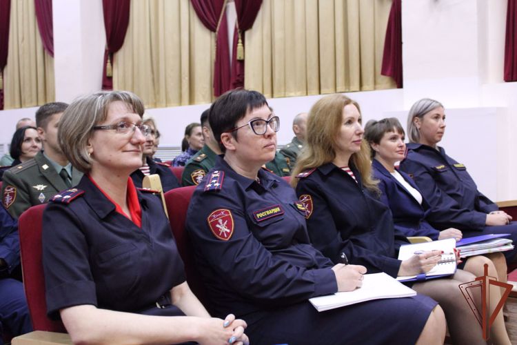 В Уральском округе Росгвардии состоялся сбор с руководителями финансово-экономических подразделений
