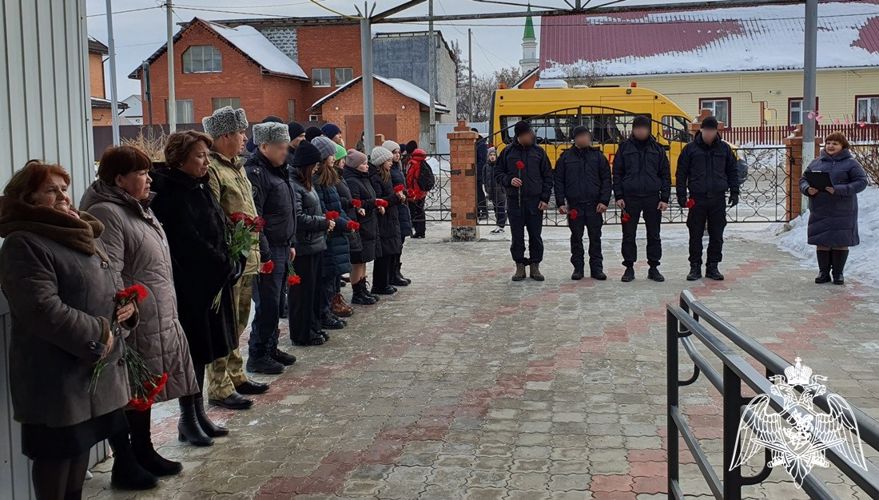 Памятный митинг в честь Героя России состоялся в Тюменской области