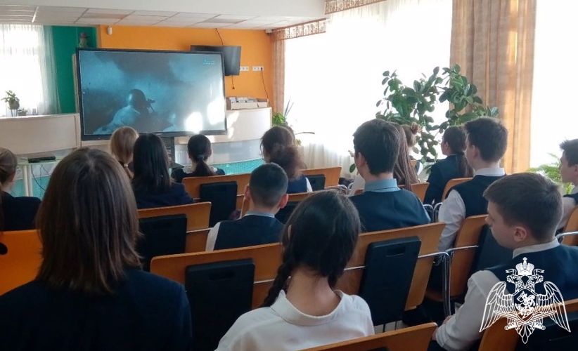 Офицеры и кадеты подшефных ведомству групп в Тюменской области приняли участие в памятных мероприятиях в День полного освобождения Ленинграда от фашистской блокады