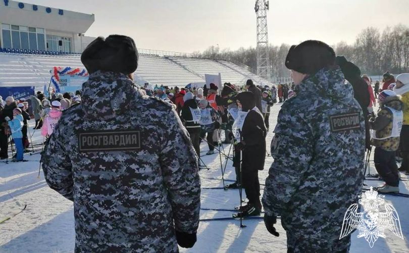 Росгвардейцы в Тюменской области приняли участие и обеспечили безопасность «Лыжни России 2023»