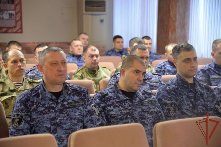 В Уральском округе Росгвардии состоялся учебный сбор специалистов материально-технического обеспечения