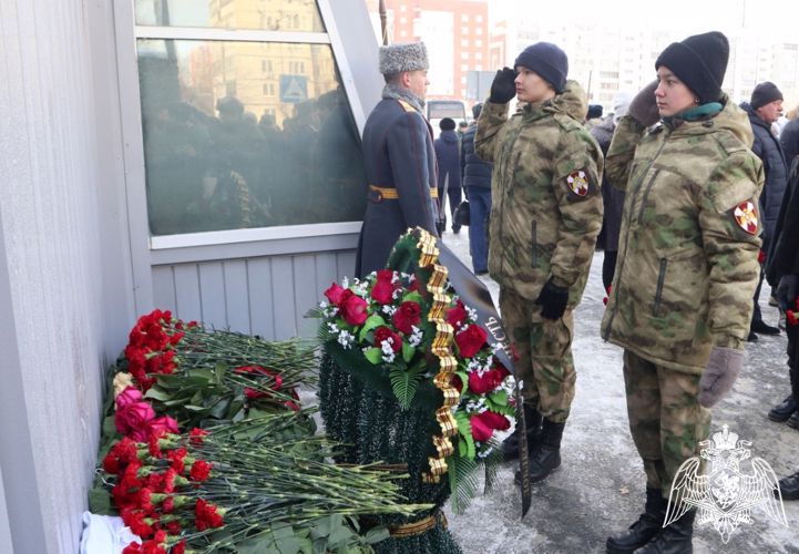 Патриотические мероприятия в рамках «Недели мужества» проводят росгвардейцы в Тюменской области