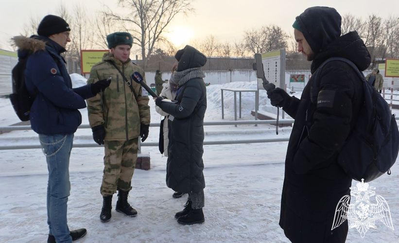 В кинологическом центре Уральского округа Росгвардии организован пресс-тур для тюменских журналистов