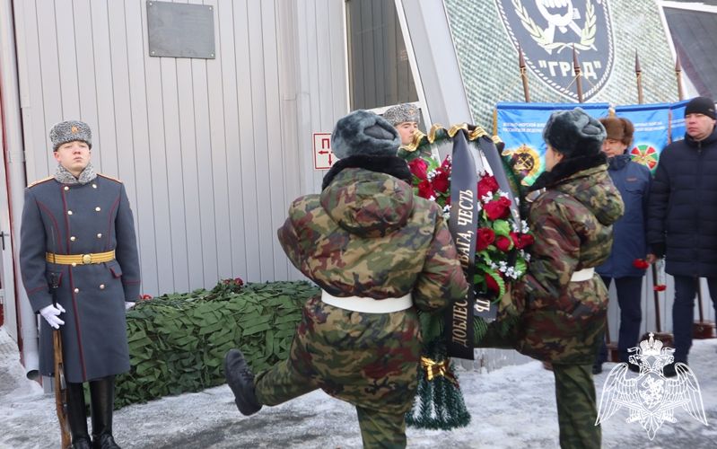 Патриотические мероприятия в рамках «Недели мужества» проводят росгвардейцы в Тюменской области