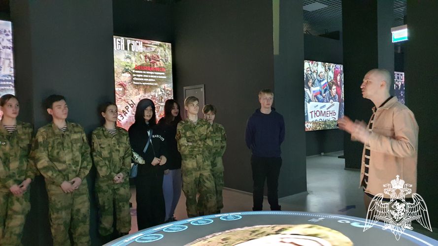 Патриотические мероприятия для  тюменских школьников проводят  офицеры Росгвардии