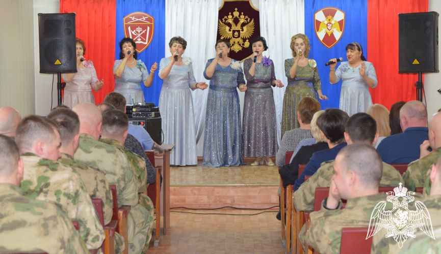 В День Росгвардии в кинологическом центре Уральского округа Росгвардии состоялись торжественные и памятные мероприятия
