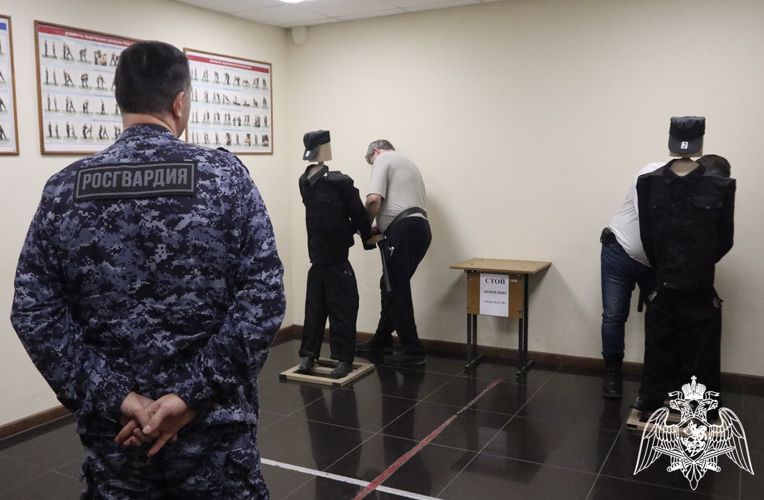 Очередной выпуск ведомственной программы «Росгвардия. Всегда на страже» вышел в эфире тюменского телевидения (видео)