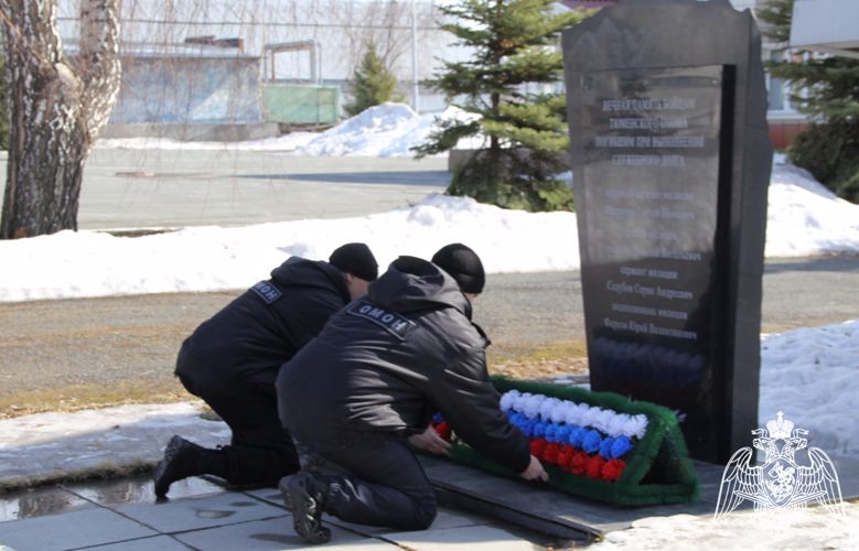 Памятные мероприятия состоялись в Тюменской области накануне  Дня Росгвардии 