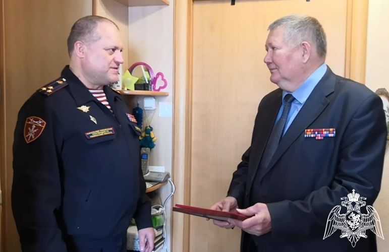 Ветеранов войск правопорядка чествуют в Тюменской области 
