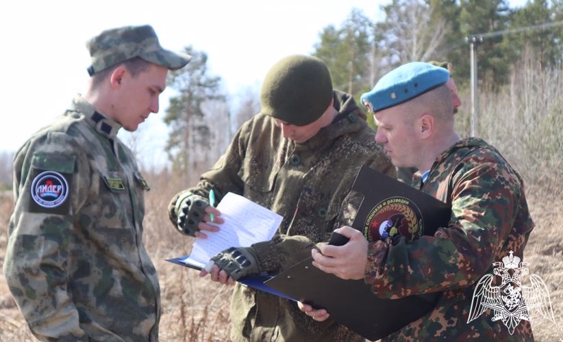 Ветераны Росгвардии организовали для тюменских школьников военно-спортивное мероприятие