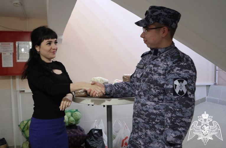 Акция «Росгвардия – войска мира и добра» продолжается в Тюменской области