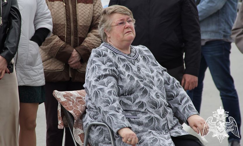 Память офицера СОБР погибшего при исполнении служебного долга увековечена в Тюмени (видео)
