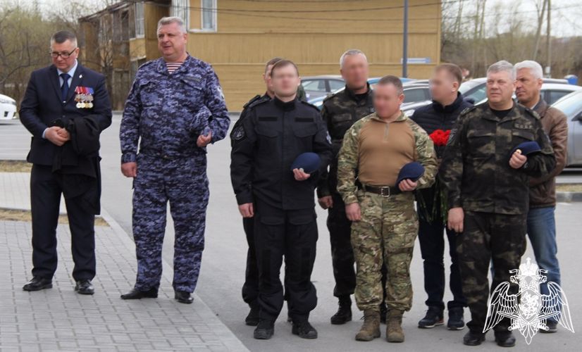 Память офицера СОБР погибшего при исполнении служебного долга увековечена в Тюмени (видео)
