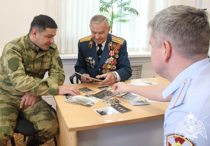 Ветеранов войск правопорядка чествуют в Тюменской области 