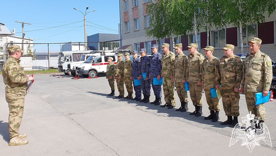 Росгвардейцы в Тюменской области завершили перевод техники и вооружения на летний период эксплуатации  