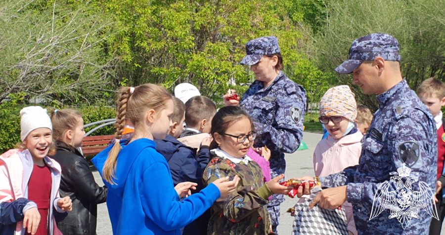 Ежегодный всероссийский ведомственный проект «Каникулы с Росгвардией» стартовал в Тюменской области