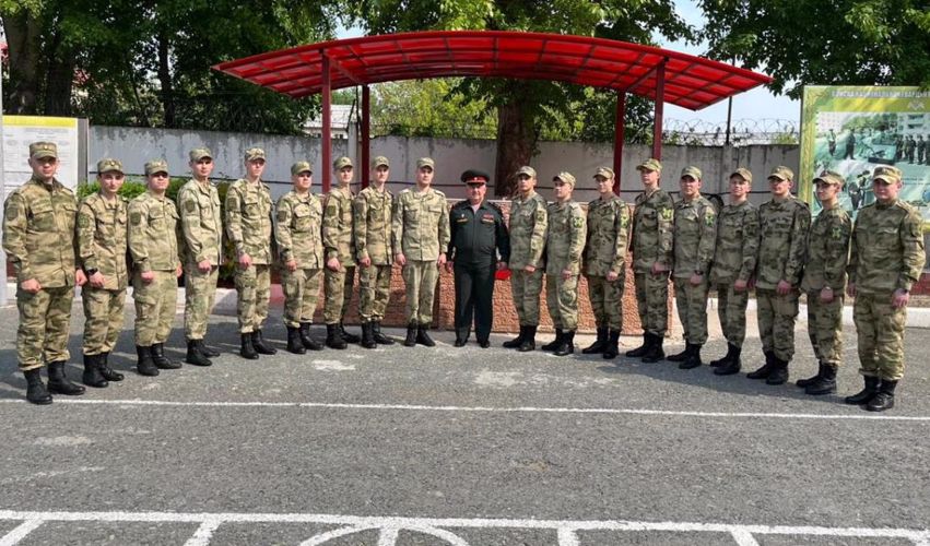 В Тюменской области чествуют увольняемых в запас военнослужащих по призыву