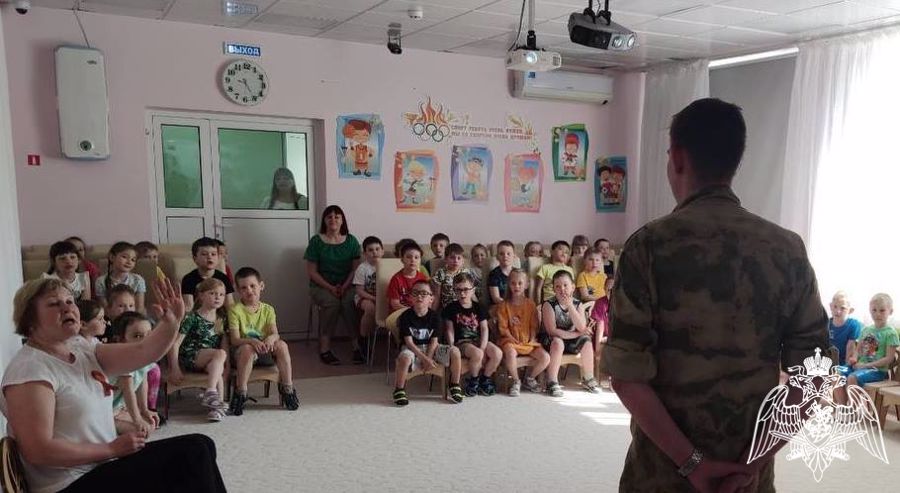 В рамках празднования Дня Победы росгвардейцы в Тюменской области провели десятки военно-патриотических мероприятий