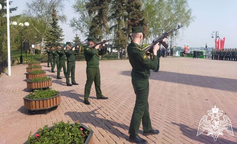 Начальник Управления Росгвардии по Тюменской области почтил память павших героев Великой Отечественной войны 