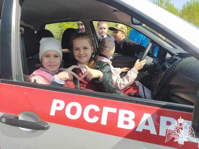 Ежегодный всероссийский ведомственный проект «Каникулы с Росгвардией» стартовал в Тюменской области