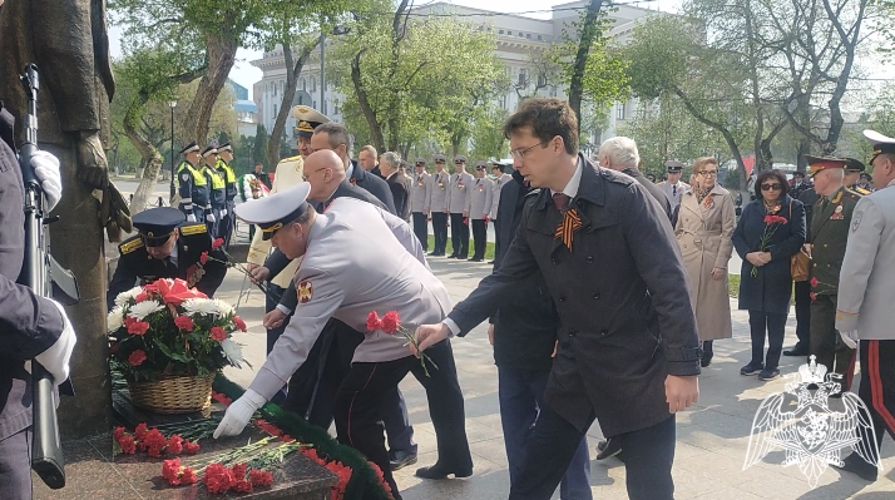 Начальник Управления Росгвардии по Тюменской области почтил память павших героев Великой Отечественной войны 