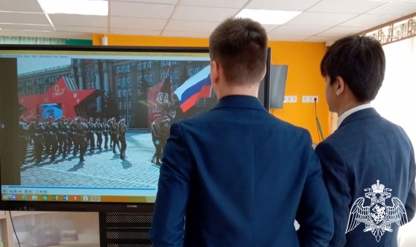 Росгвардия в Тюмени запустила социальную рекламу ко Дню Победы