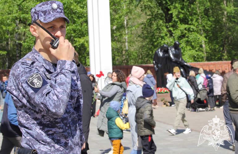 Росгвардия обеспечила безопасность празднования Дня Победы в Тюменской области 