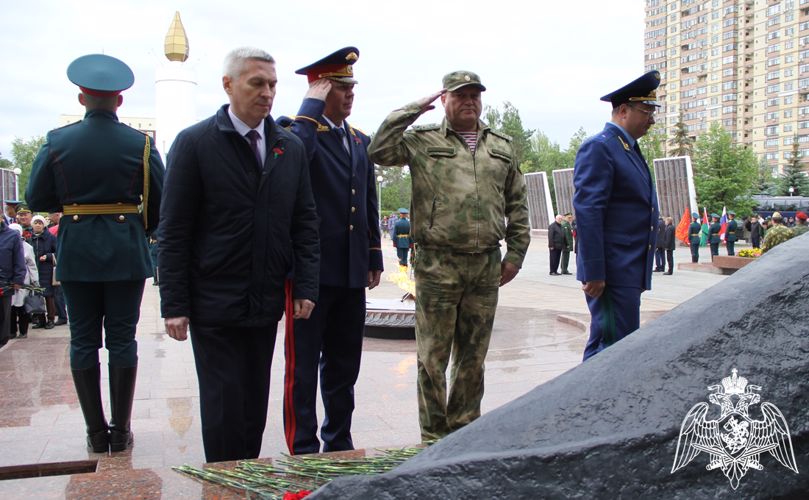 В День памяти и скорби начальник Управления Росгвардии по Тюменской области и личный состав почтили память павших героев Великой Отечественной войны