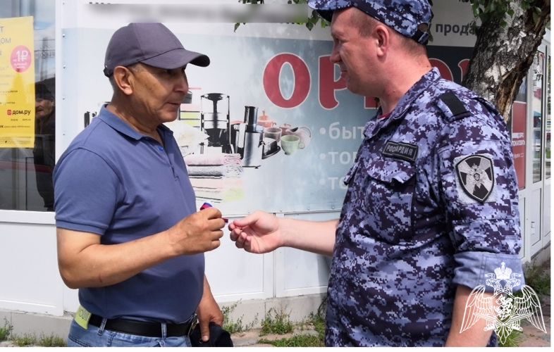 В преддверии Дня России росгвардейцы в Тюменской области проводят патриотические мероприятия 