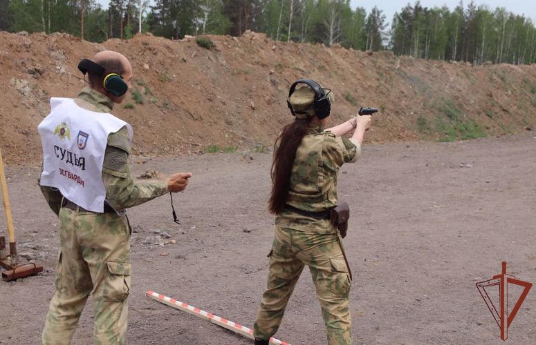Чемпионат по стрельбе завершился в Уральском округе Росгвардии