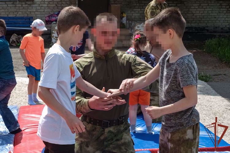 В Росгвардии проходят праздничные мероприятия, посвященные Международному дню защиты детей