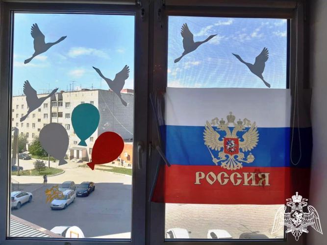 Росгвардейцы и члены их семей приняли участие в акциях и мероприятиях ко Дню России в Тюменской области