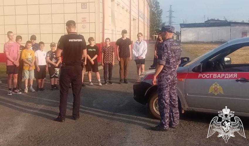 В преддверии Дня России росгвардейцы в Тюменской области проводят патриотические мероприятия 