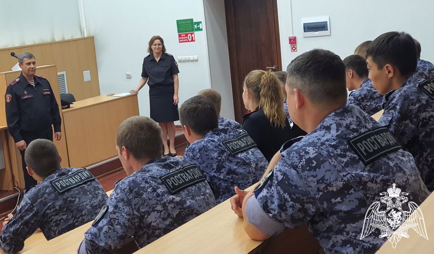 Росгвардейцы из нескольких регионов Урала завершили курс профессиональной подготовки в Тюмени