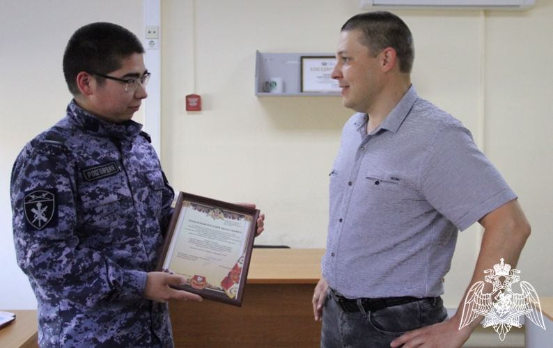 Начальник территориального управления Росгвардии поздравил тюменских журналистов с профессиональным праздником