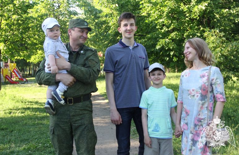 В День семьи, любви и верности росгвардейцы в Тюменской области рассказали о секретах семейного счастья