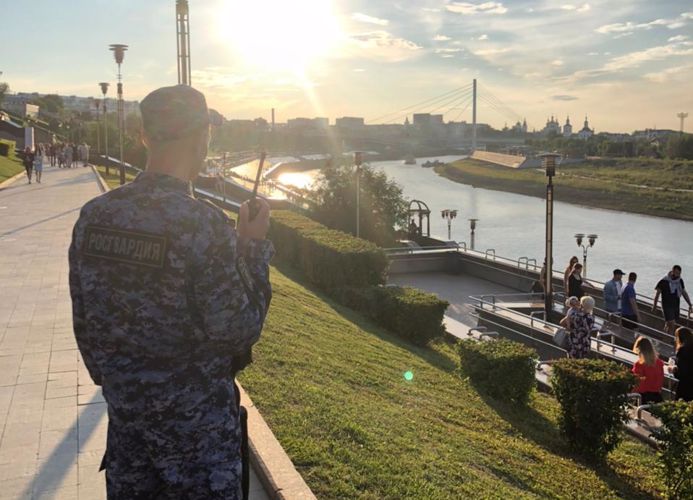 Росгвардия обеспечила в Тюменской области безопасность празднования Дня города и Дня военно-морского флота