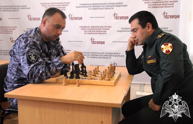 В Международный день шахмат росгвардейцы провели турнир в Тюмени
