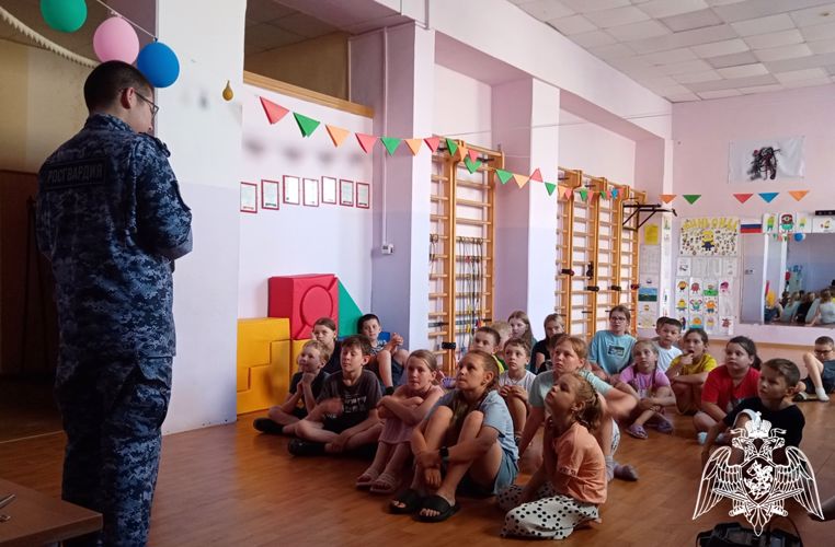 Цикл мероприятий для детей провели росгвардейцы в Тюмени