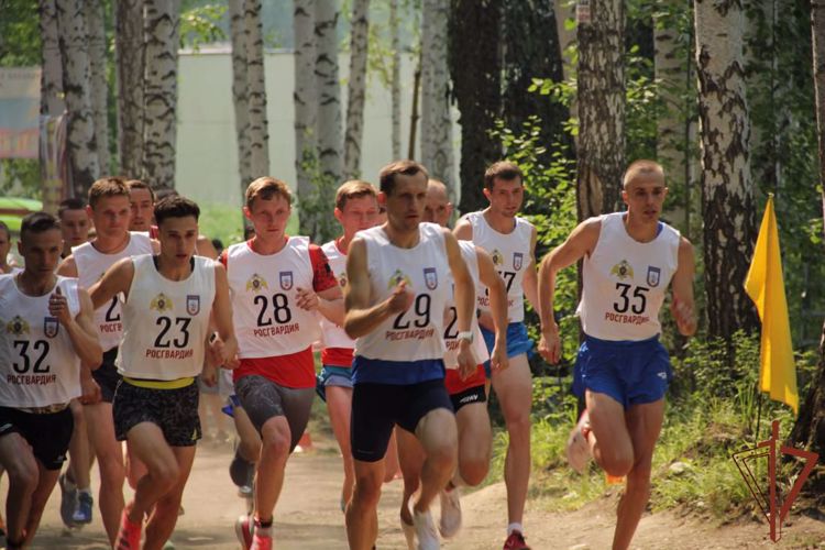 Сильнейшие легкоатлеты Росгвардии вышли на старт чемпионата войск в Екатеринбурге 
