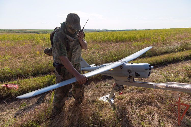 Военнослужащие Росгвардии выявляют пособников ВСУ при помощи беспилотников