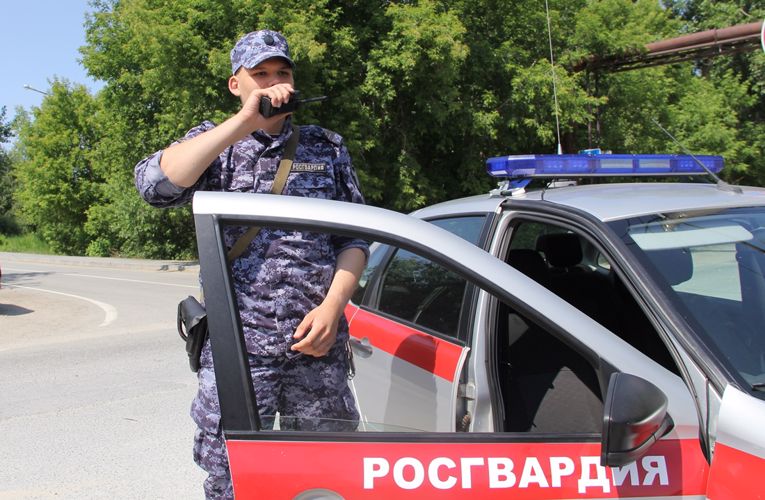 Росгвардейцы задержали подозреваемого в совершении кражи в Тюменской области