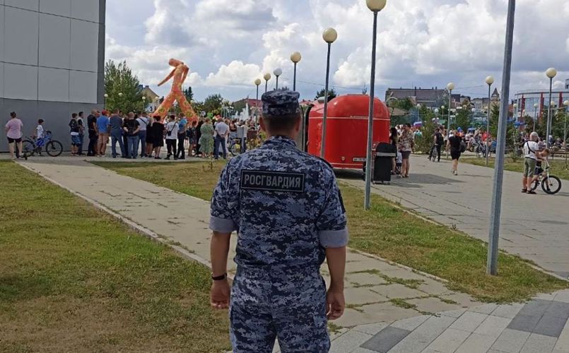 Росгвардия обеспечила безопасность праздничных и спортивных мероприятий в Тюменской области 