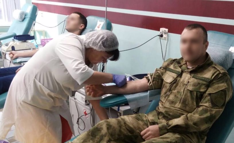 Росгвардейцы пополнили банк крови медучреждений Тюмени