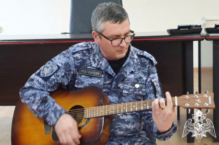 Ветеранов Великой Отечественной войны и Росгвардии с Международным днем пожилого человека поздравили в Тюменской области